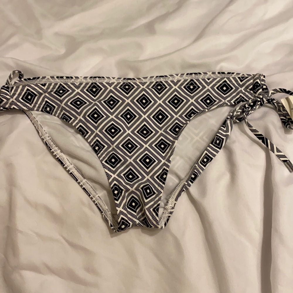 Size 4 Michael Kors Bikini Bottoms NWT